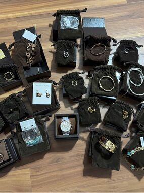 Michael Kors Accessories